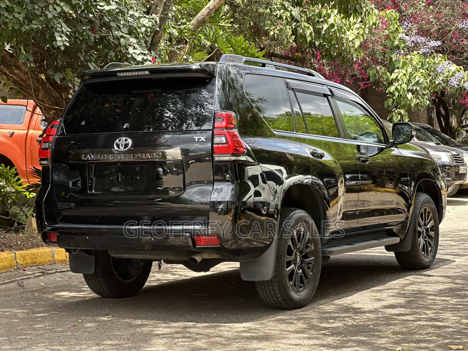 Toyota Land Cruiser Prado 2.8 2022 Black
