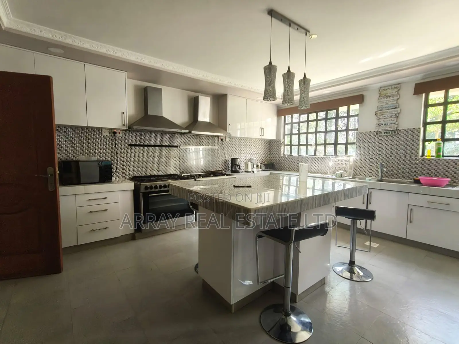 6bdrm Mansion in Karen C for sale