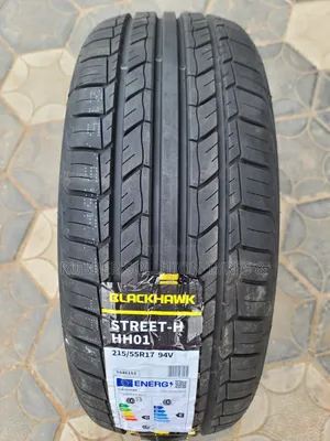 215 /55 R17 Blackhawk Tyres 94v Street- H Hh01