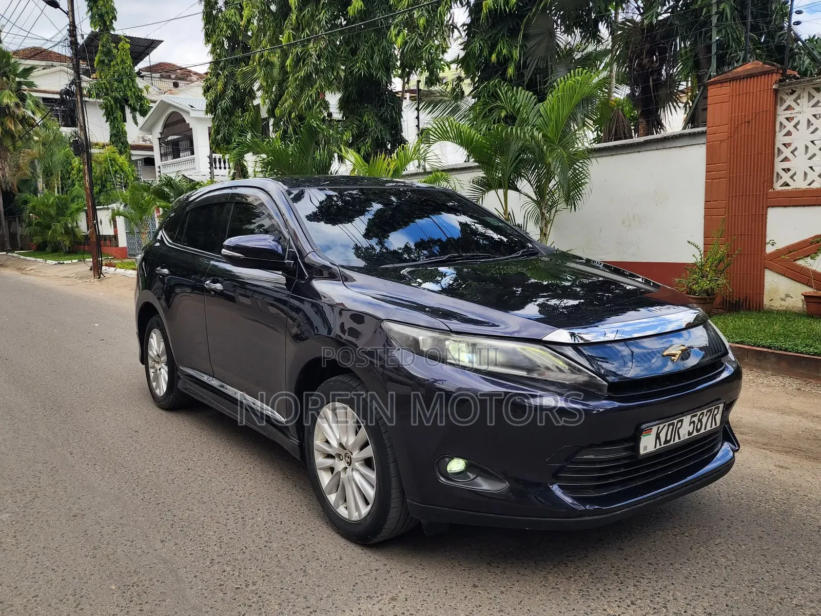 Toyota Harrier 2017 Purple