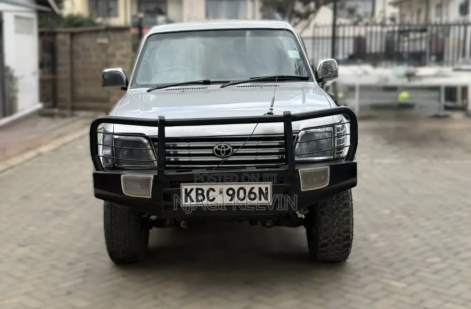Toyota Land Cruiser Prado 2.7 16V 5dr 2001 Silver