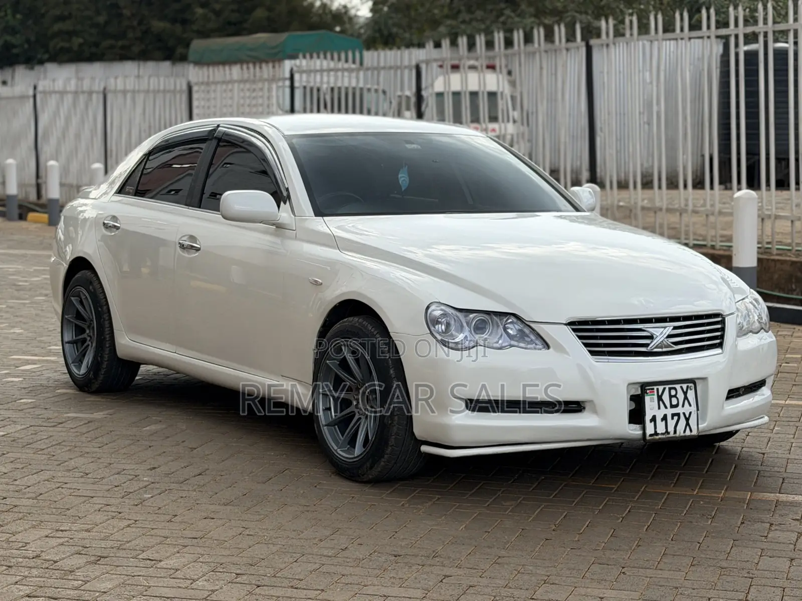 Toyota Mark X 2006 White