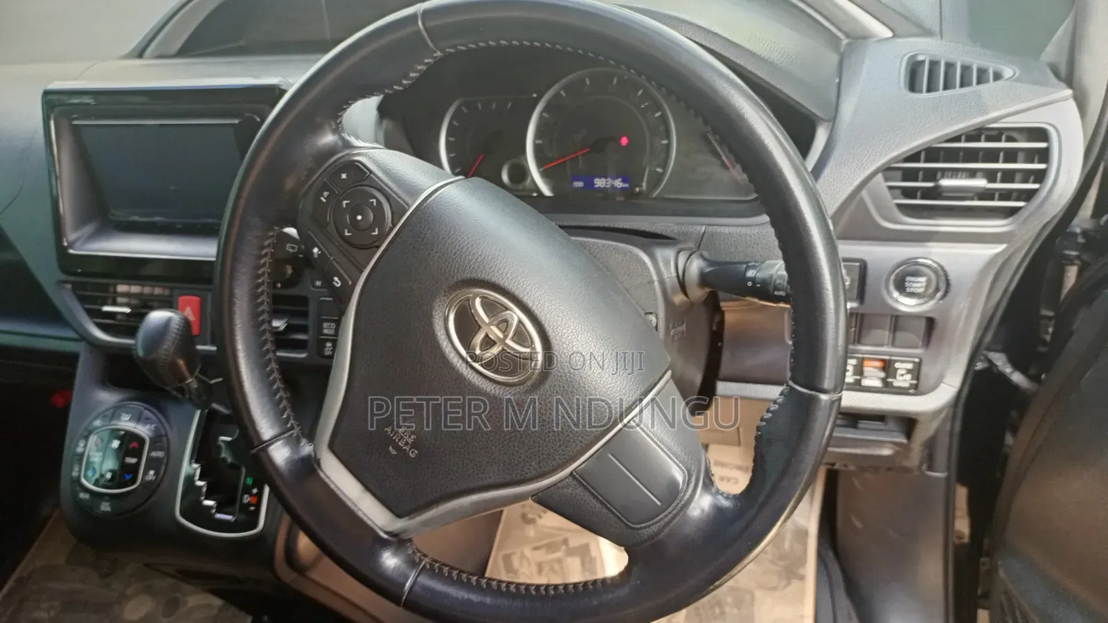 Toyota Voxy 2016 Black