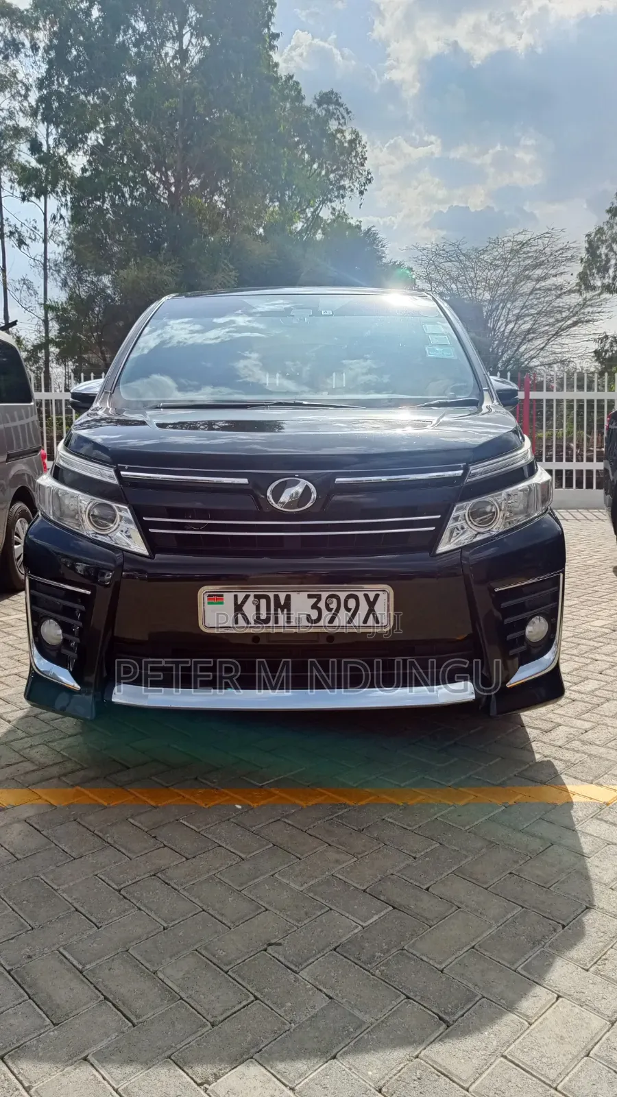 Toyota Voxy 2016 Black