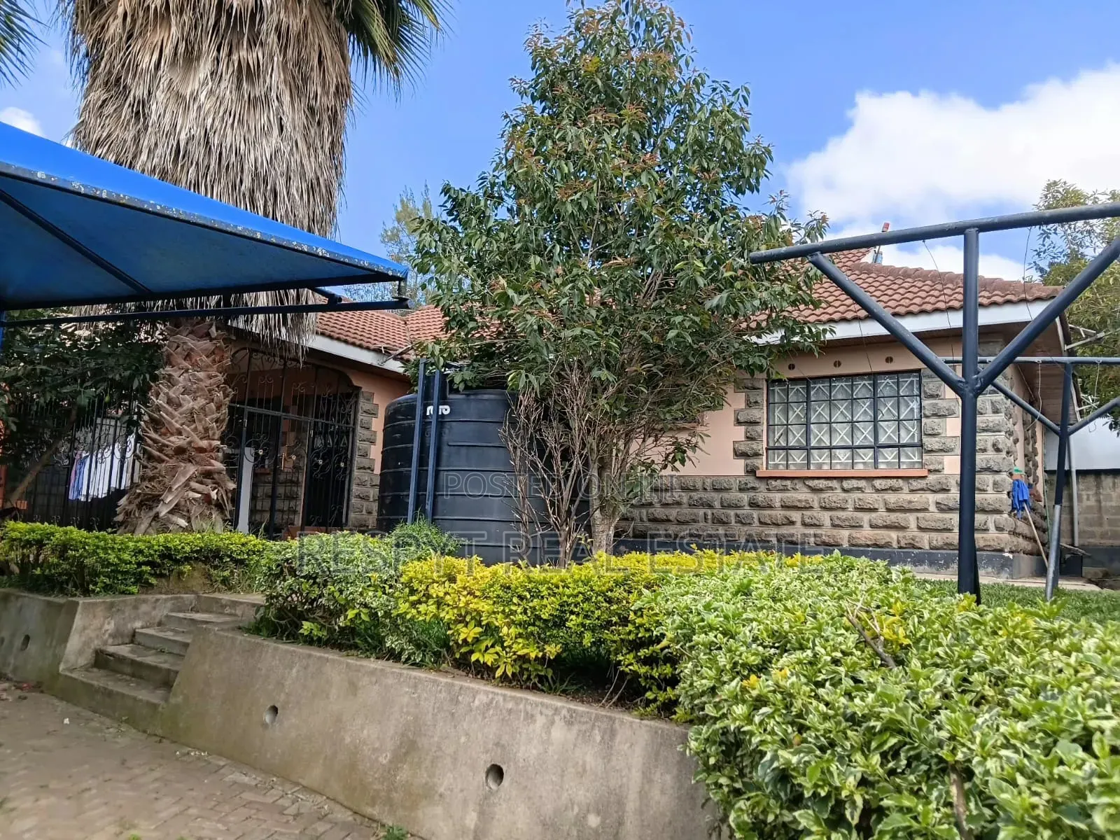 3bdrm Bungalow in Oluulua for sale