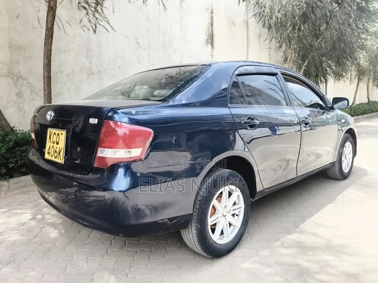 Toyota Axio 2010 Blue
