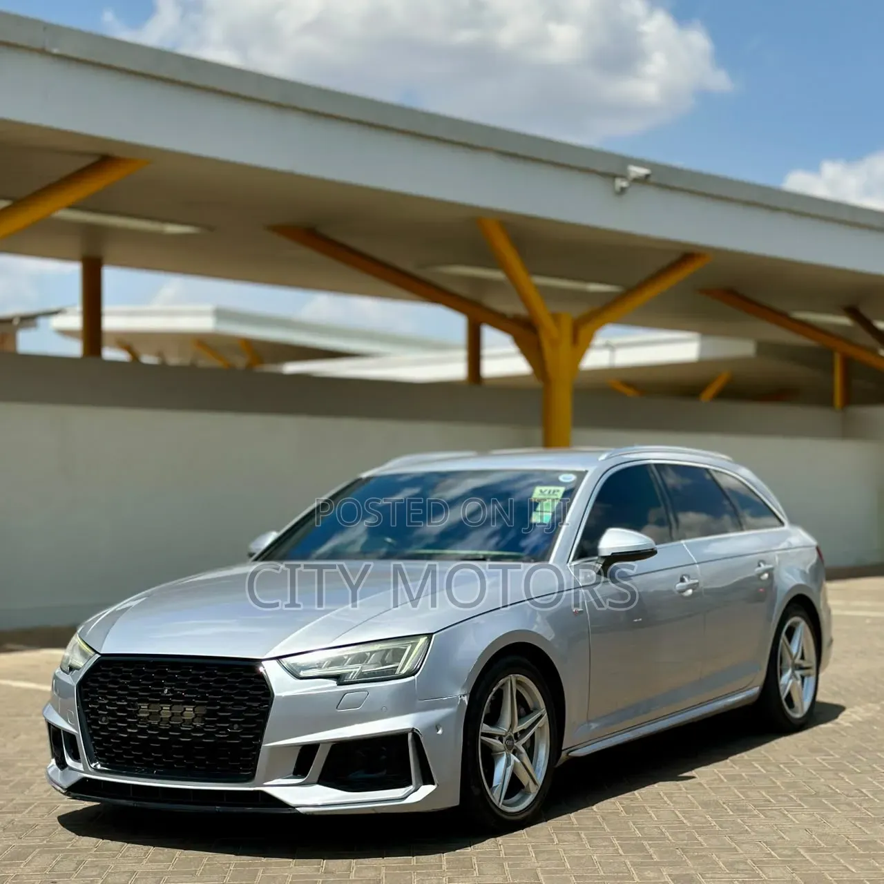 Audi A4 2.0T Season of Audi Premium AWD quattro 2017 Silver