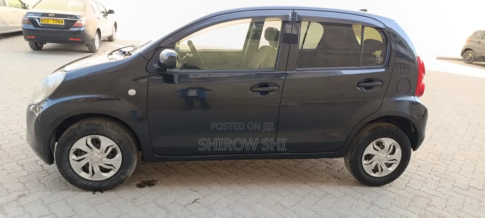 Toyota Passo 2012 Black
