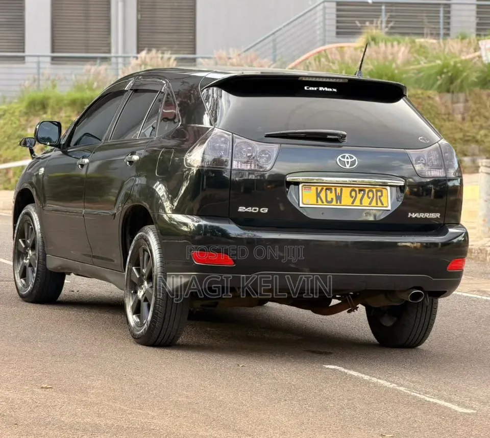 Toyota Harrier 2.4 4WD 2012 Black