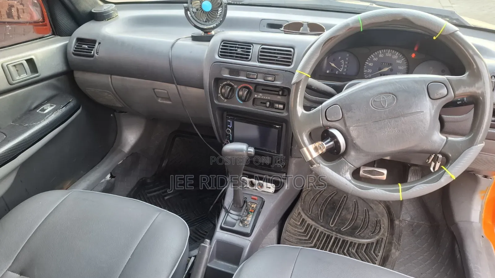 Toyota Starlet 1994 Orange