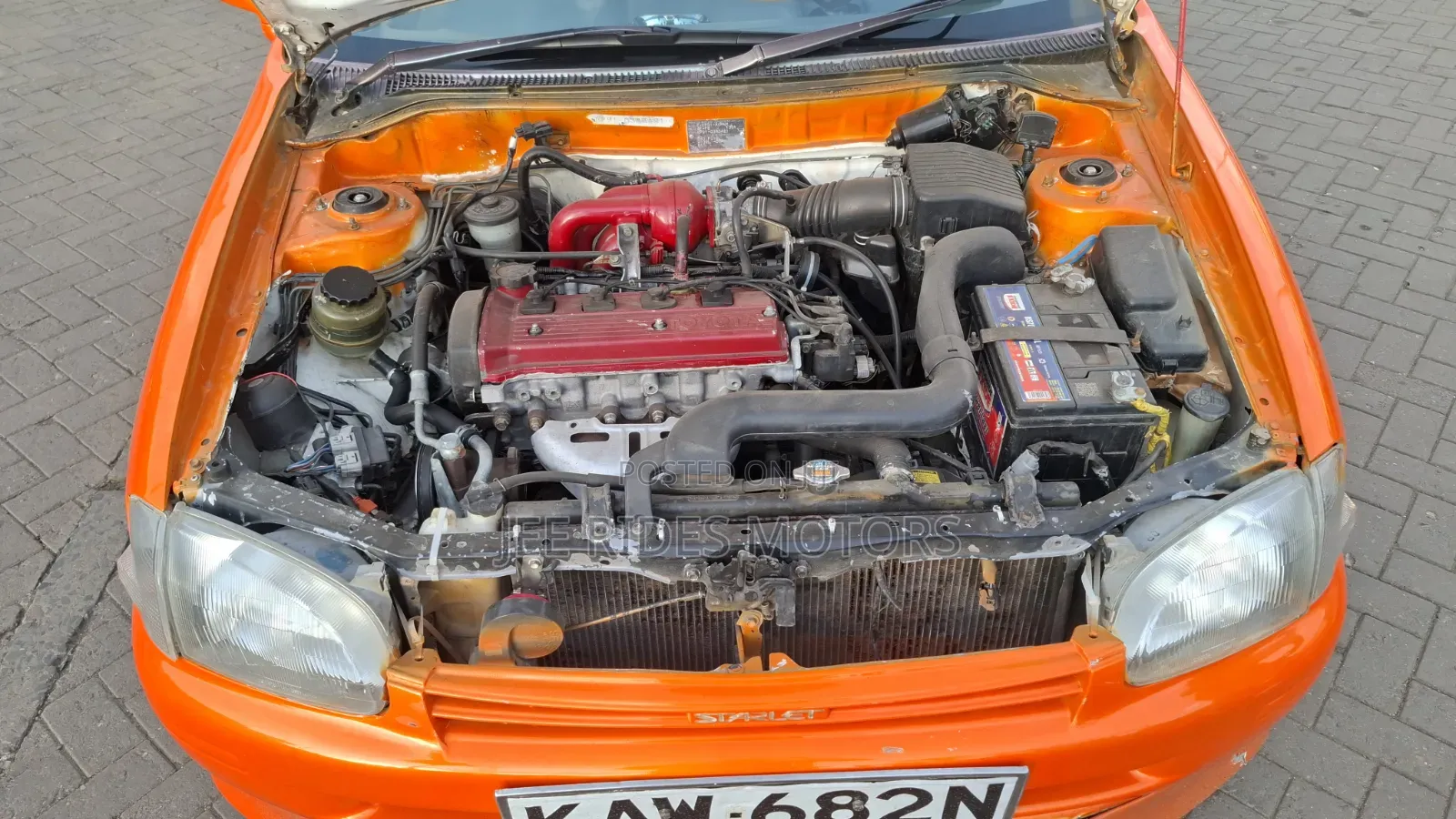 Toyota Starlet 1994 Orange