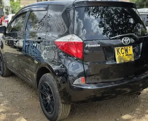 Toyota Ractis 2012 Black