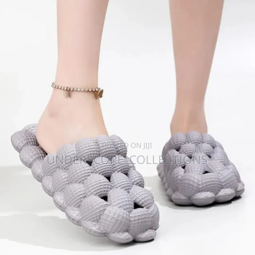 Unisex Massage Bubble Slides