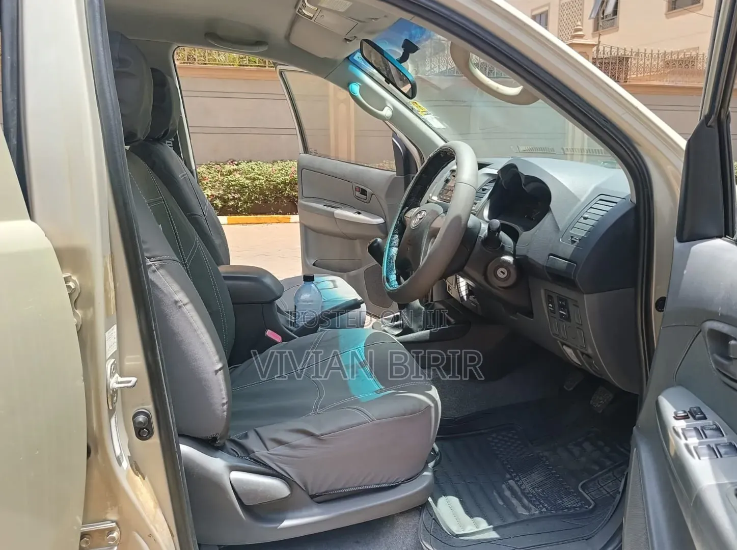 Toyota Hilux 2014 Beige