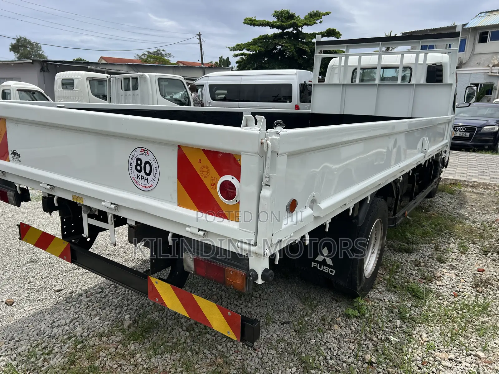 Fuso Canter Long Chase Very Clean