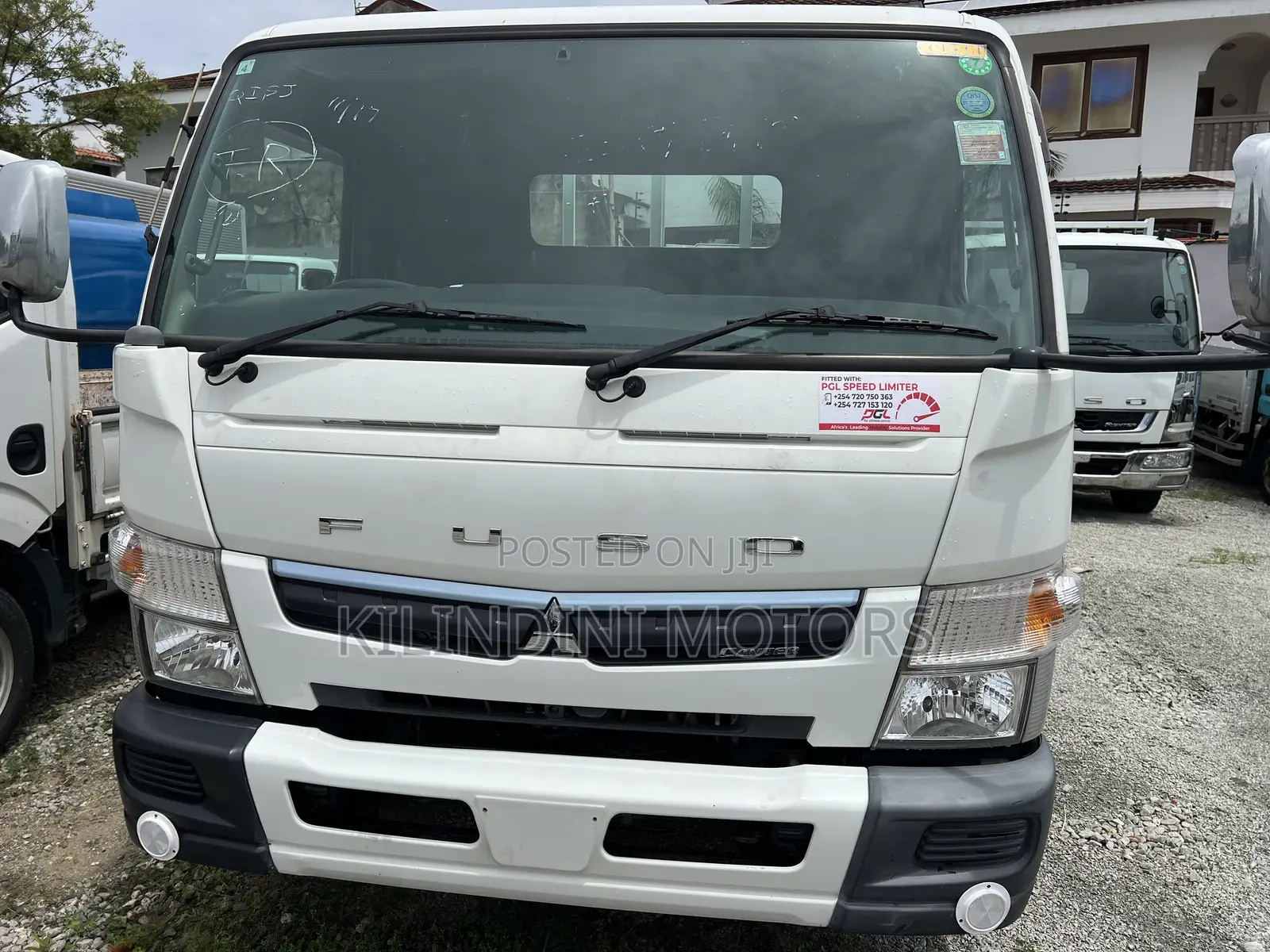 Fuso Canter Long Chase Very Clean