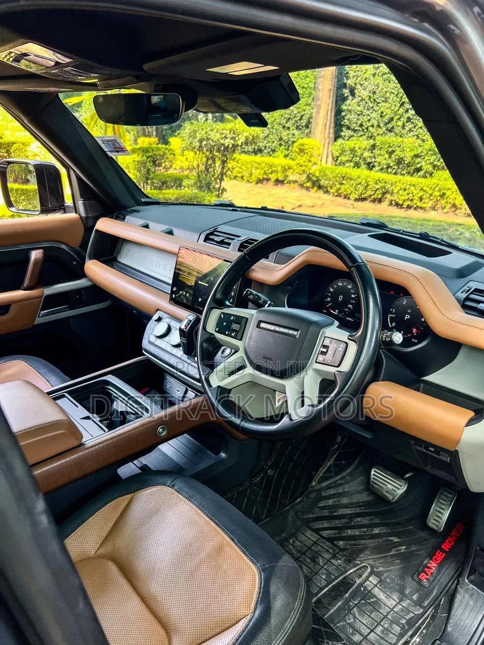 Land Rover Defender 2023 Silver