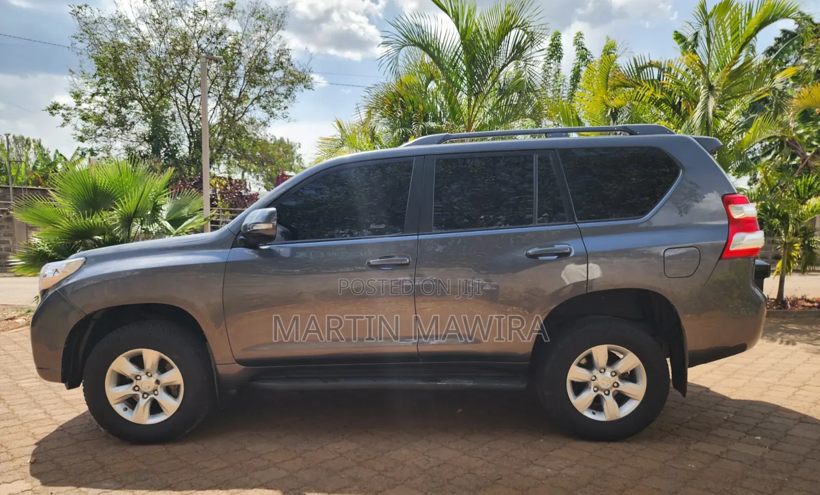 Toyota Land Cruiser Prado 2015 Gray