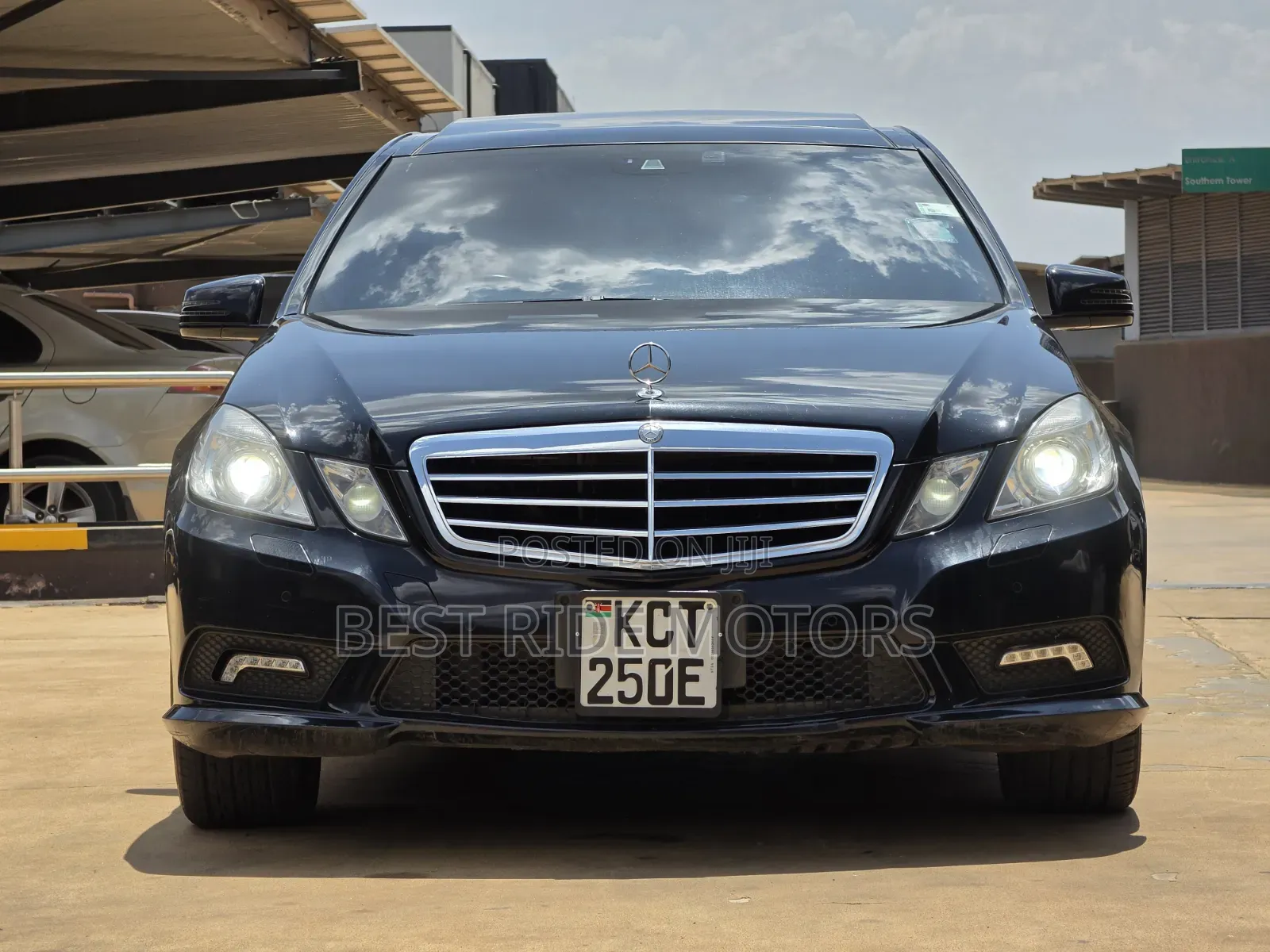 Mercedes-Benz E250 2011 Black