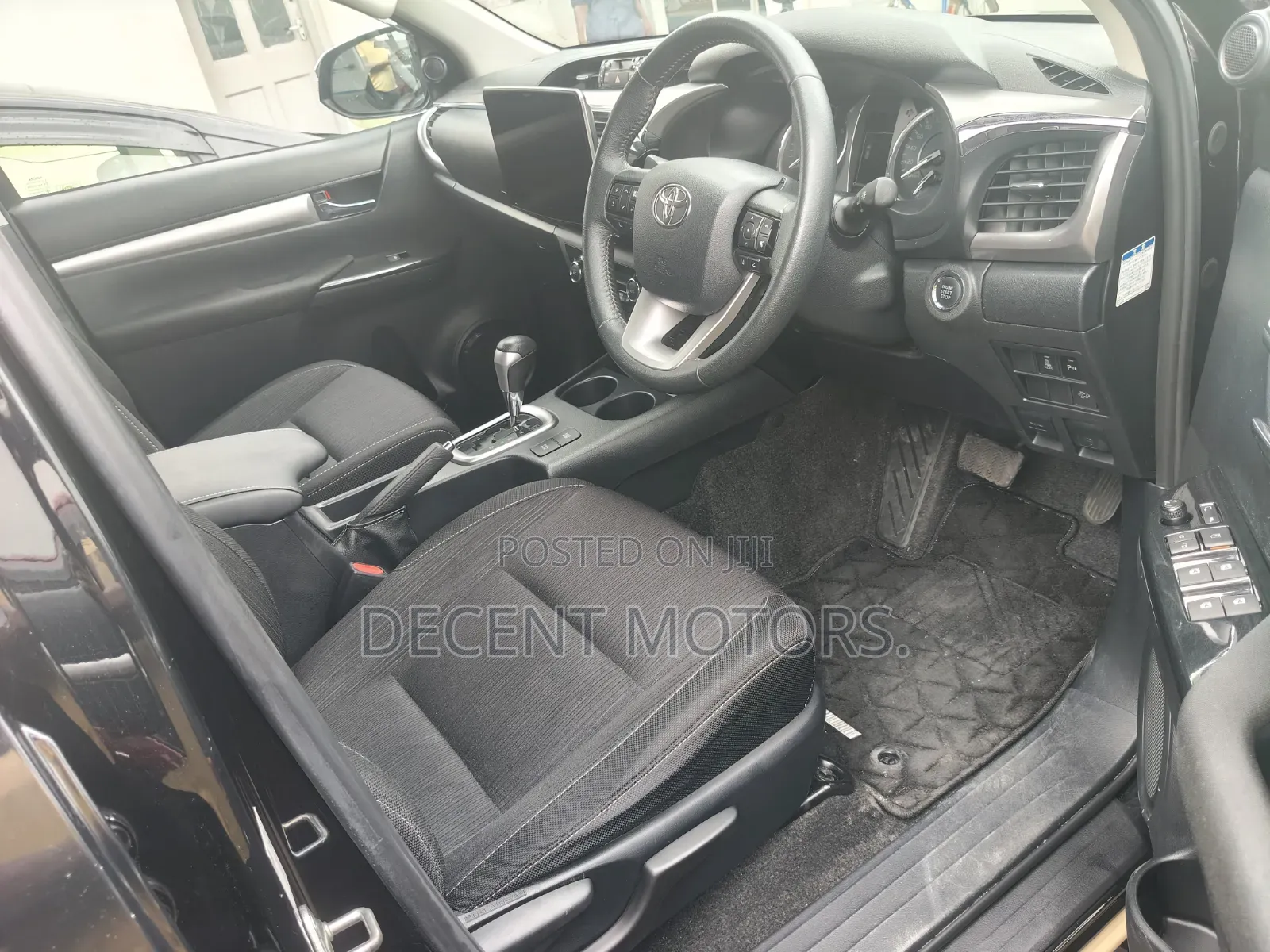 Toyota Hilux Revo Double Cab Deisel 2.4 AWD 2021