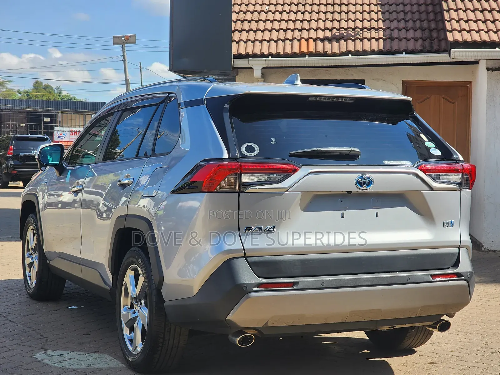 Toyota RAV4 Limited AWD 2019 Silver