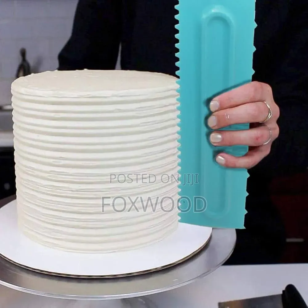 Set of 4 Cake Scraper Smoothers