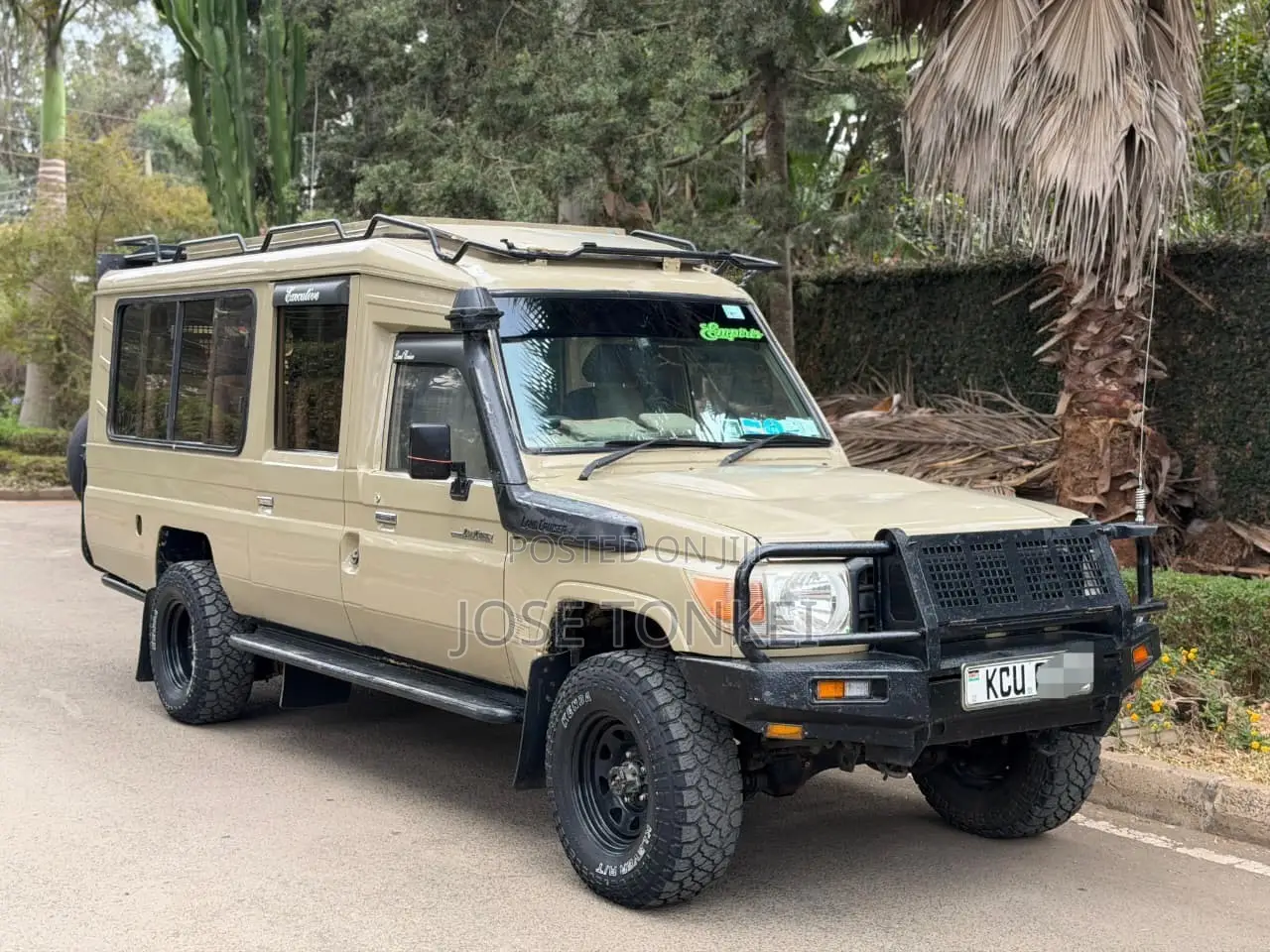 Toyota Land Cruiser 79 Series 2014 Brown