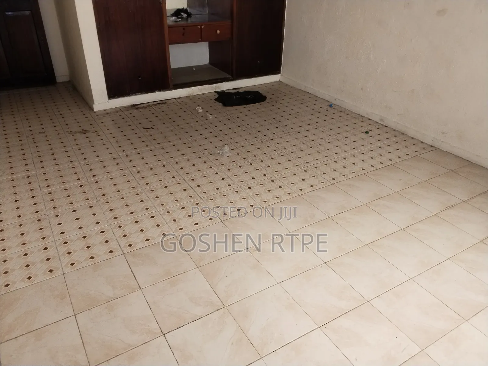 3bdrm Apartment in Mwembe Tayari, Haile Selassie Rd for rent