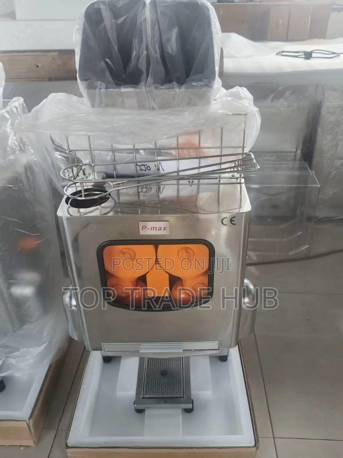 Commercial P-Max Automatic Orange Juicer Machine 30 Oranges/Min
