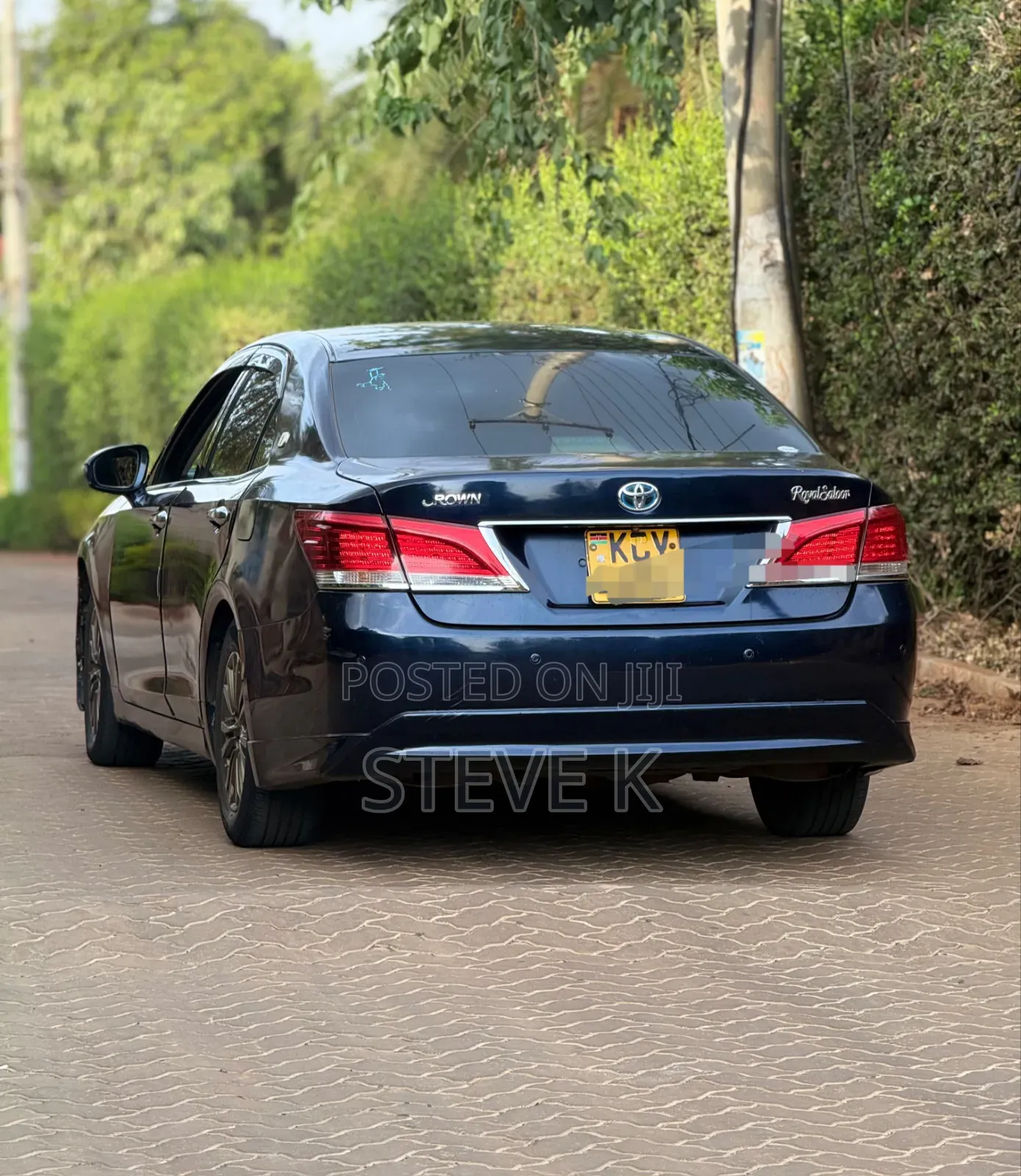 Toyota Crown 2013 Blue
