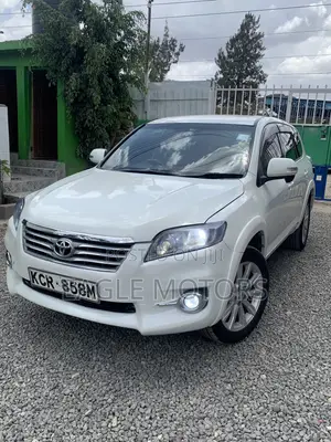 Toyota Vanguard 2012 Pearl