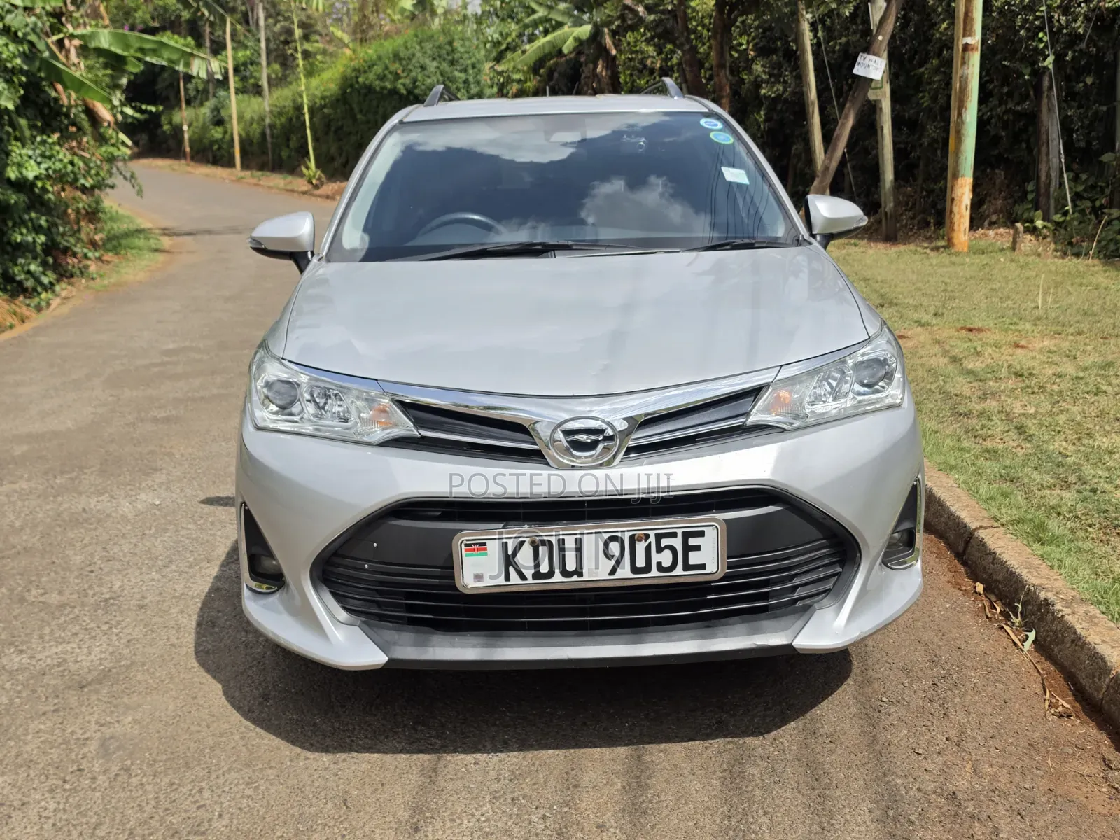 Toyota Corolla Fielder 1.5 Petrol FWD 2019 Silver