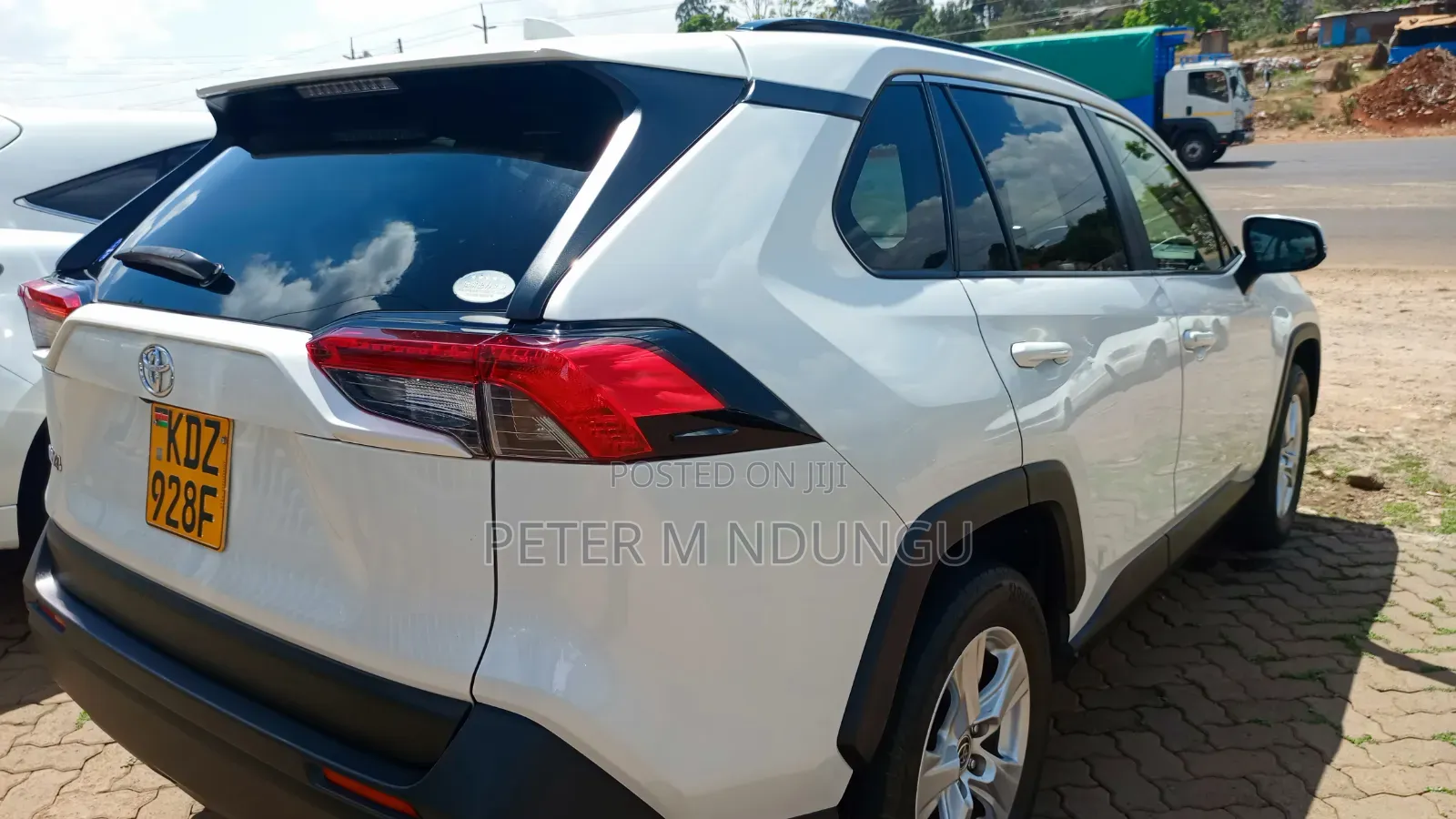 Toyota RAV4 2019 White