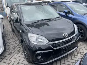 Toyota Passo 1.0 FWD 2019 Black