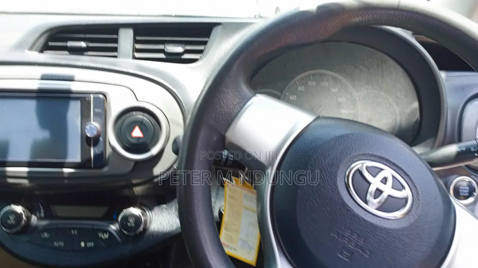 Toyota Vitz 2013 White