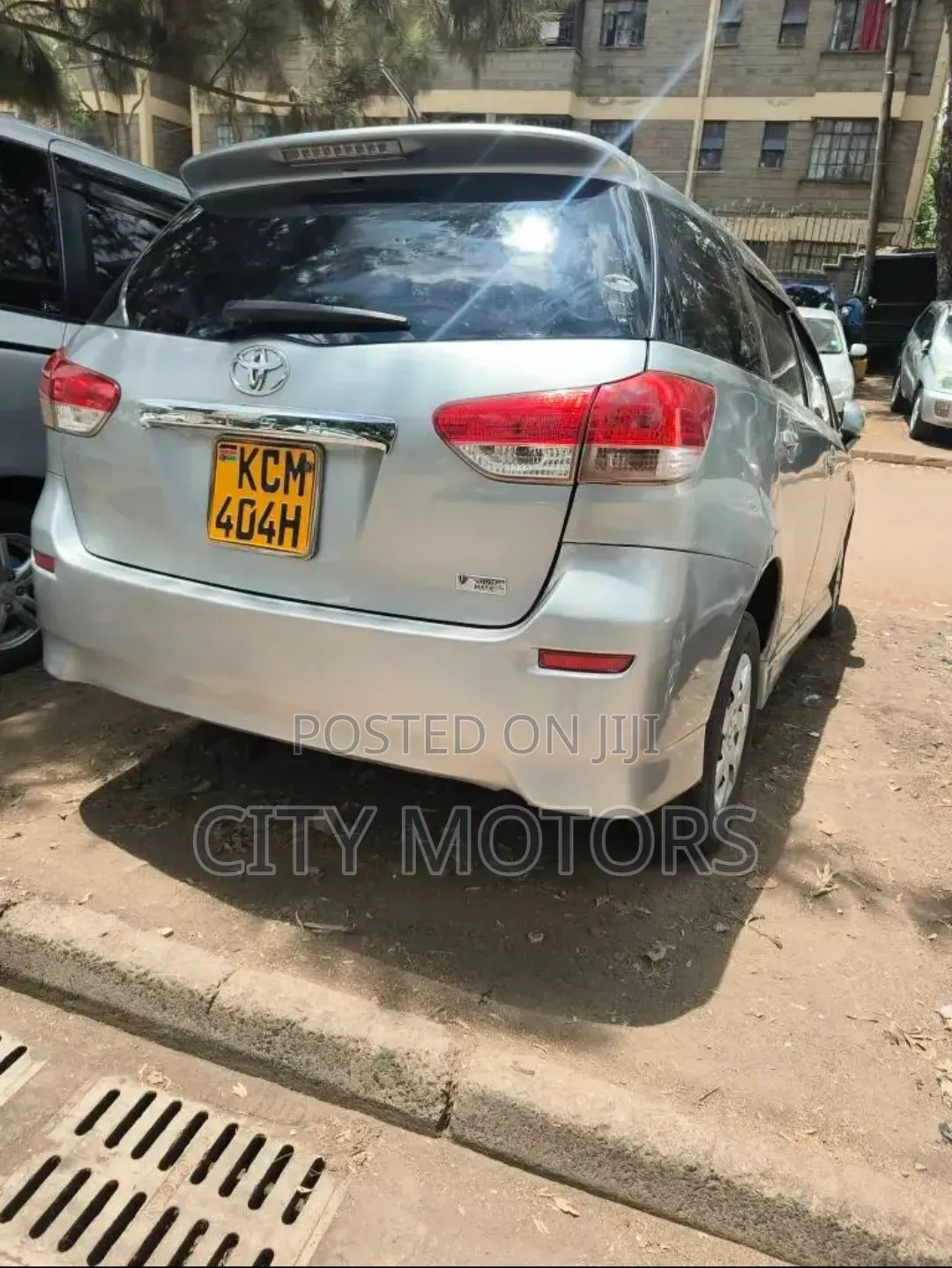 Toyota Wish 2010 Silver