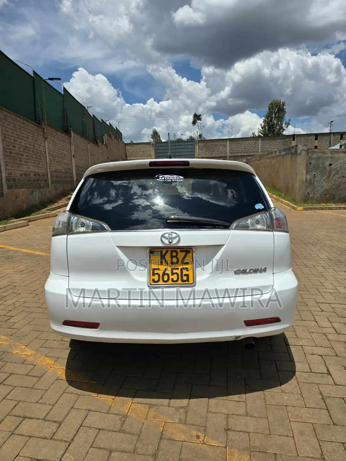 Toyota Caldina 2008 White