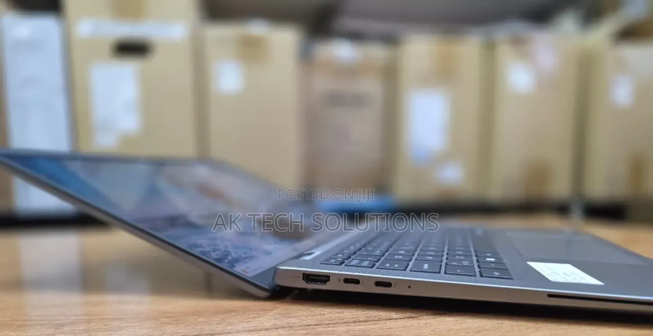 Laptop Dell Latitude 7450 16GB Intel Core Ultra 7 SSD 512GB