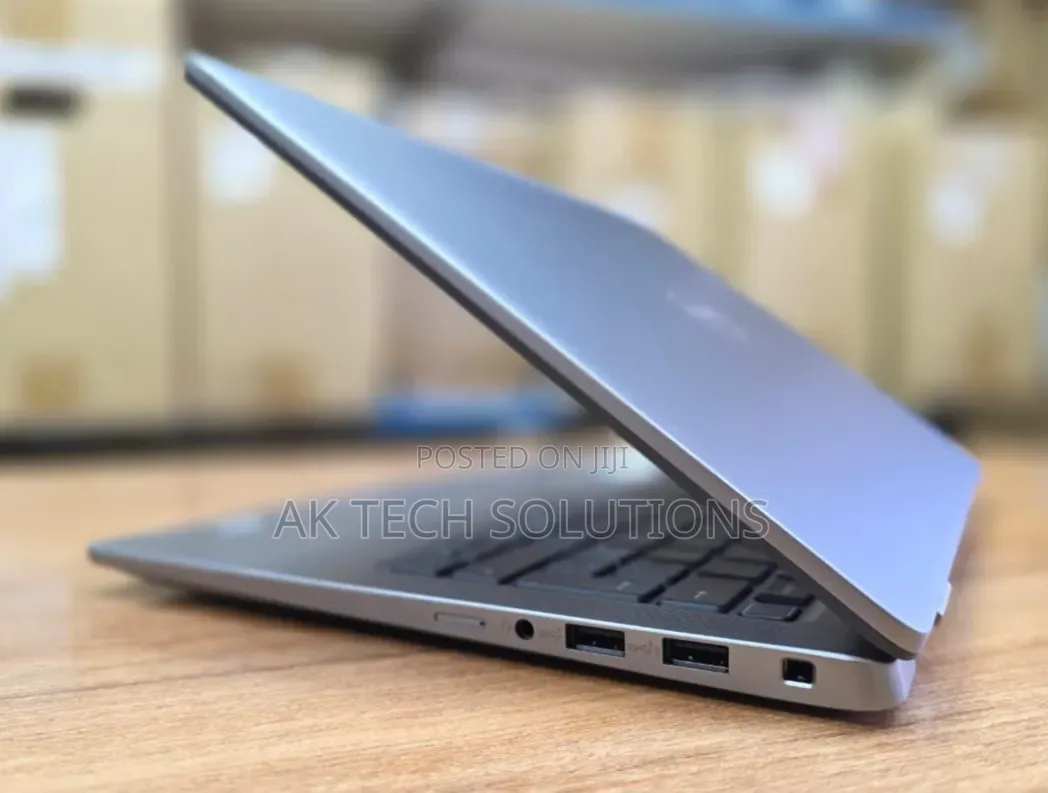 Laptop Dell Latitude 7450 16GB Intel Core Ultra 7 SSD 512GB