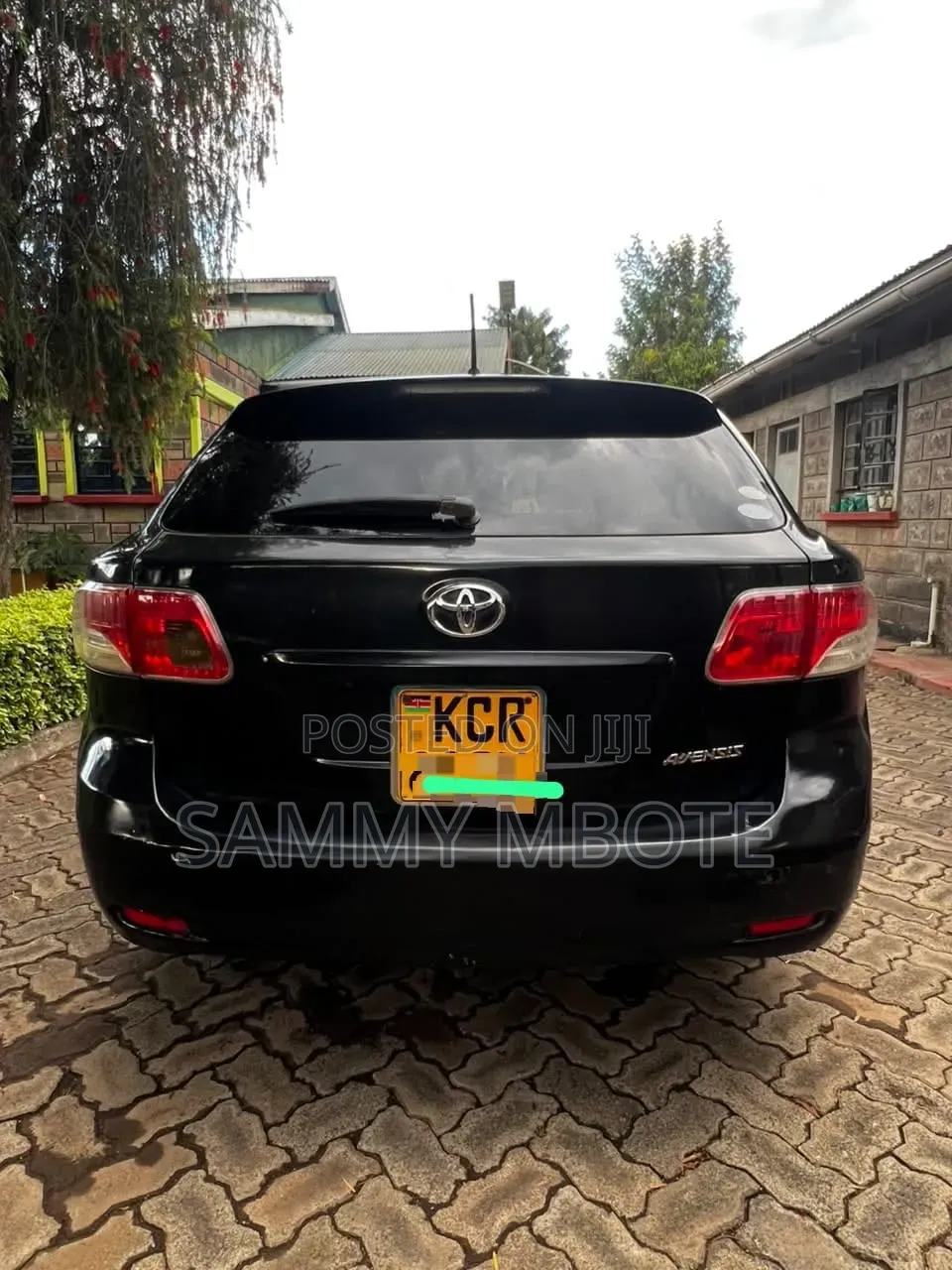 Toyota Avensis 2.0 Advanced Automatic 2011 Black