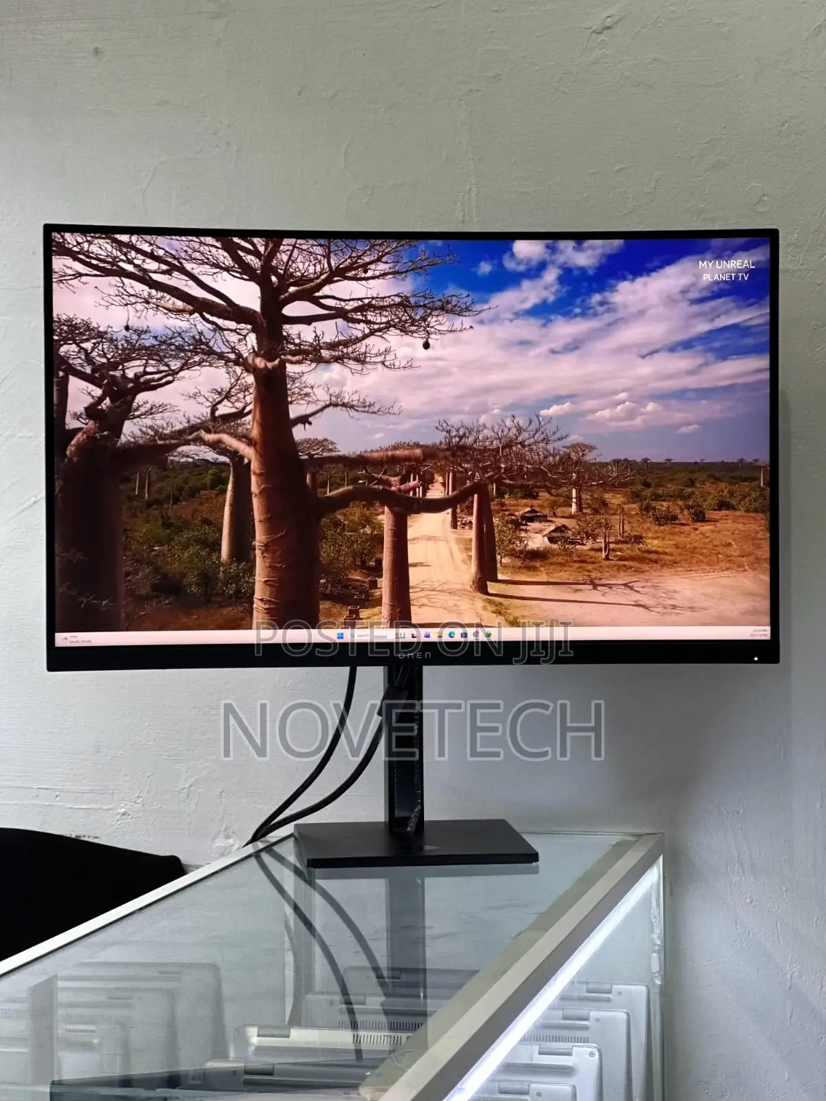 HP OMEN 32-Inch QHD CURVED Gaming Monitor With Tilt Adjustment