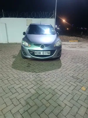 Mazda Demio 2013 Silver