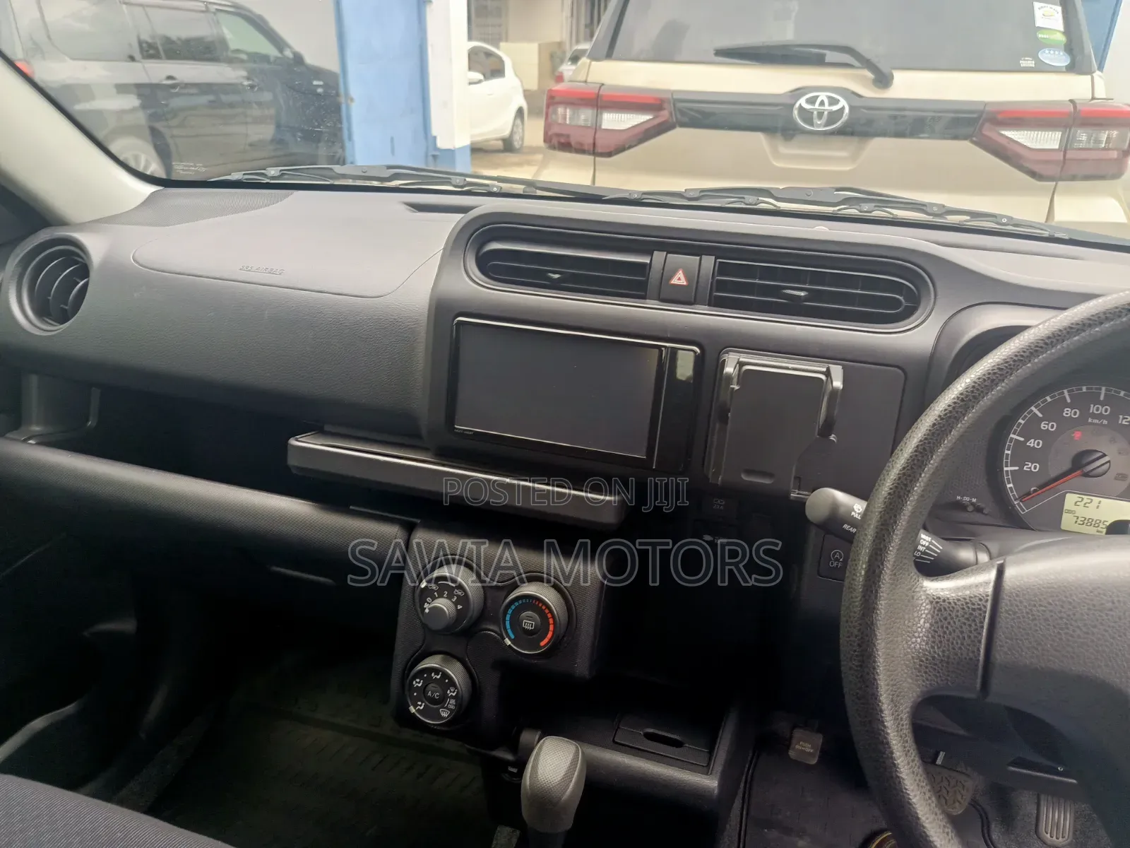 Toyota Succeed 2019 Silver