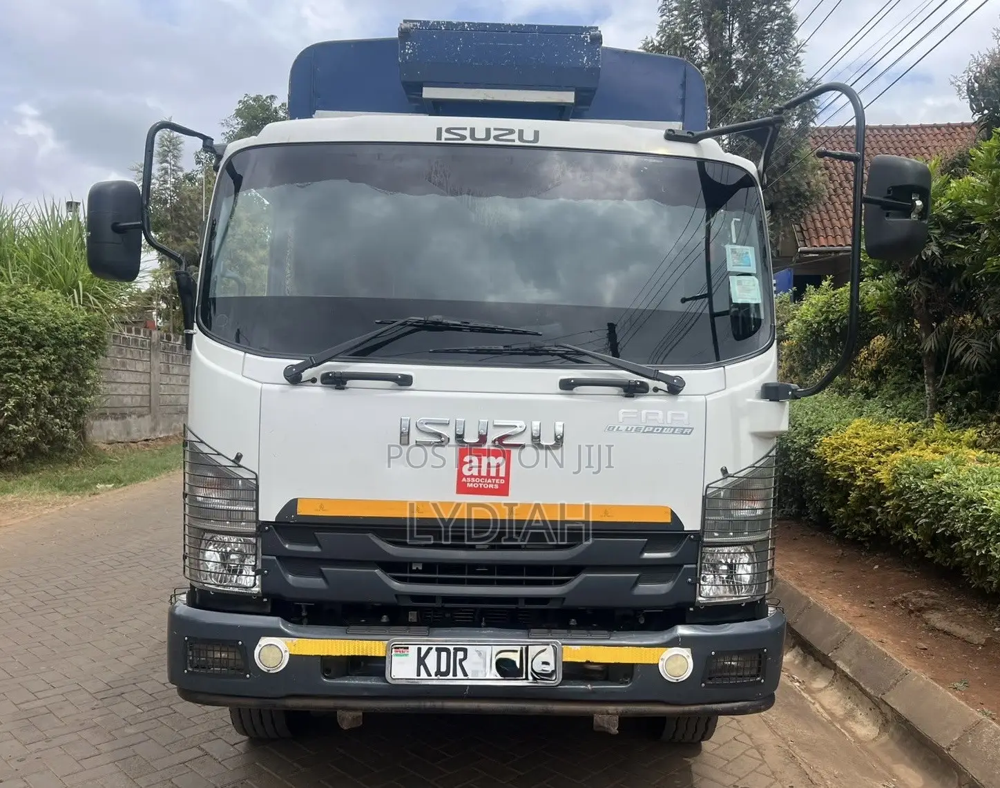Isuzu FRR Blue Power