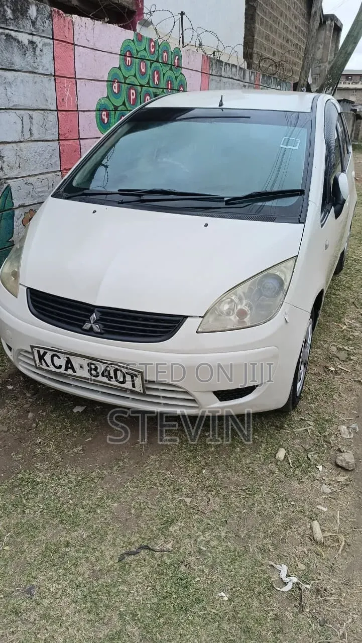 Mitsubishi Colt 2007 White