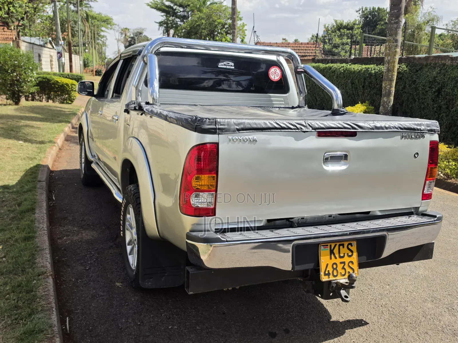 Toyota Hilux 3.0 D-4D 4x4 2012 Silver