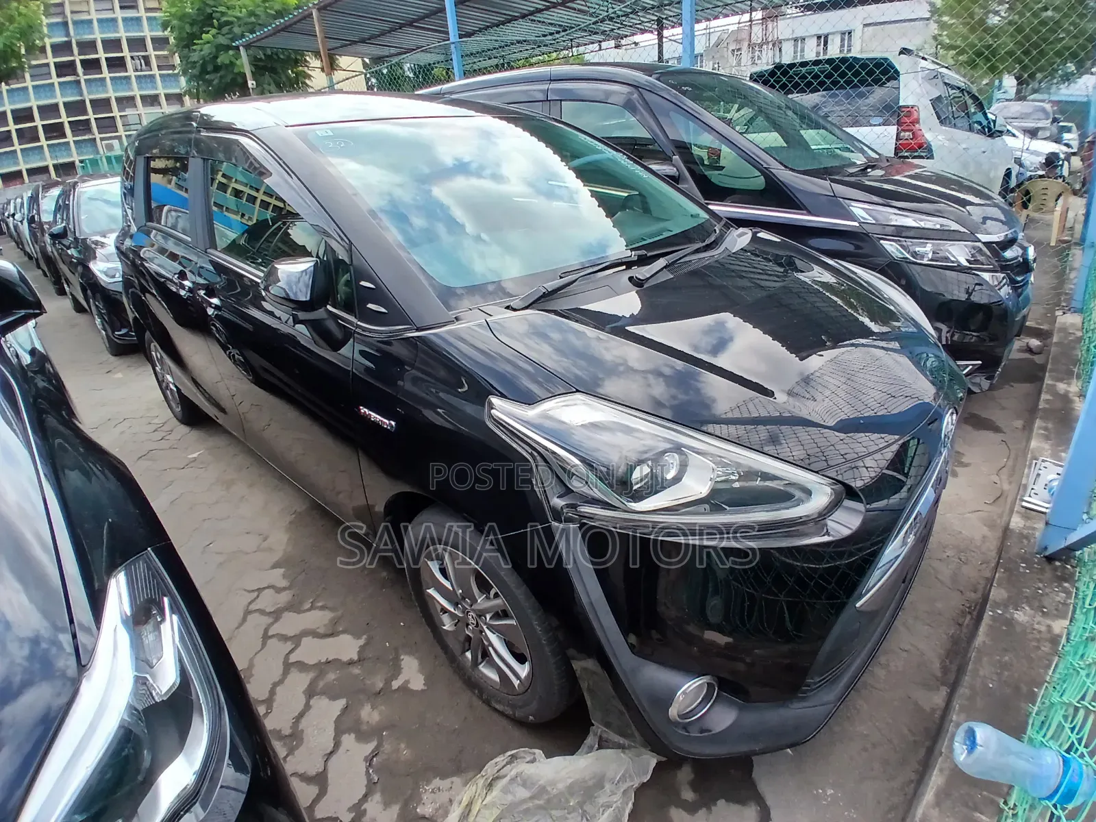 Toyota Sienta 1.5 Hybrid FWD (6-seater) 2020 Black