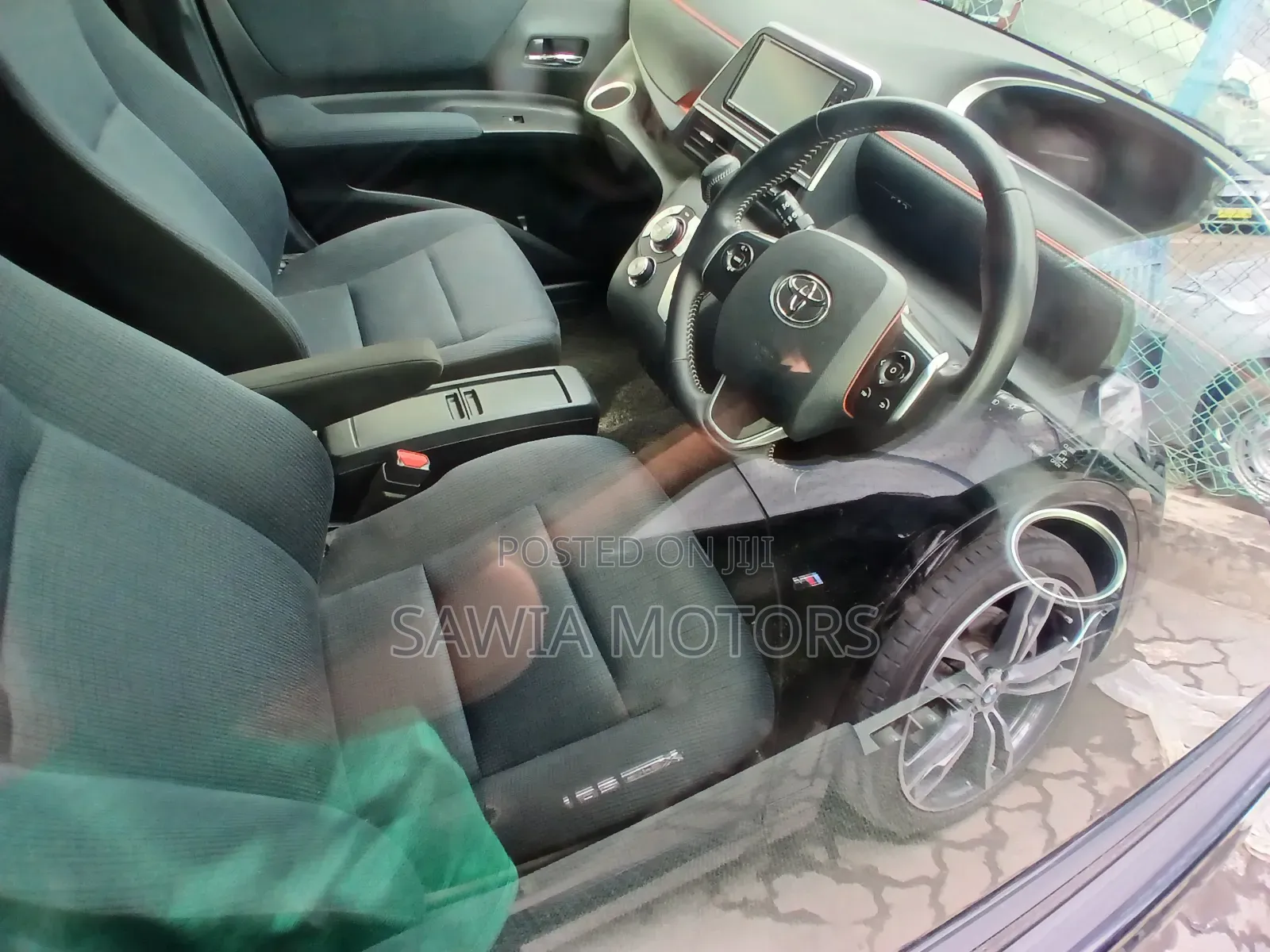 Toyota Sienta 1.5 Hybrid FWD (6-seater) 2020 Black