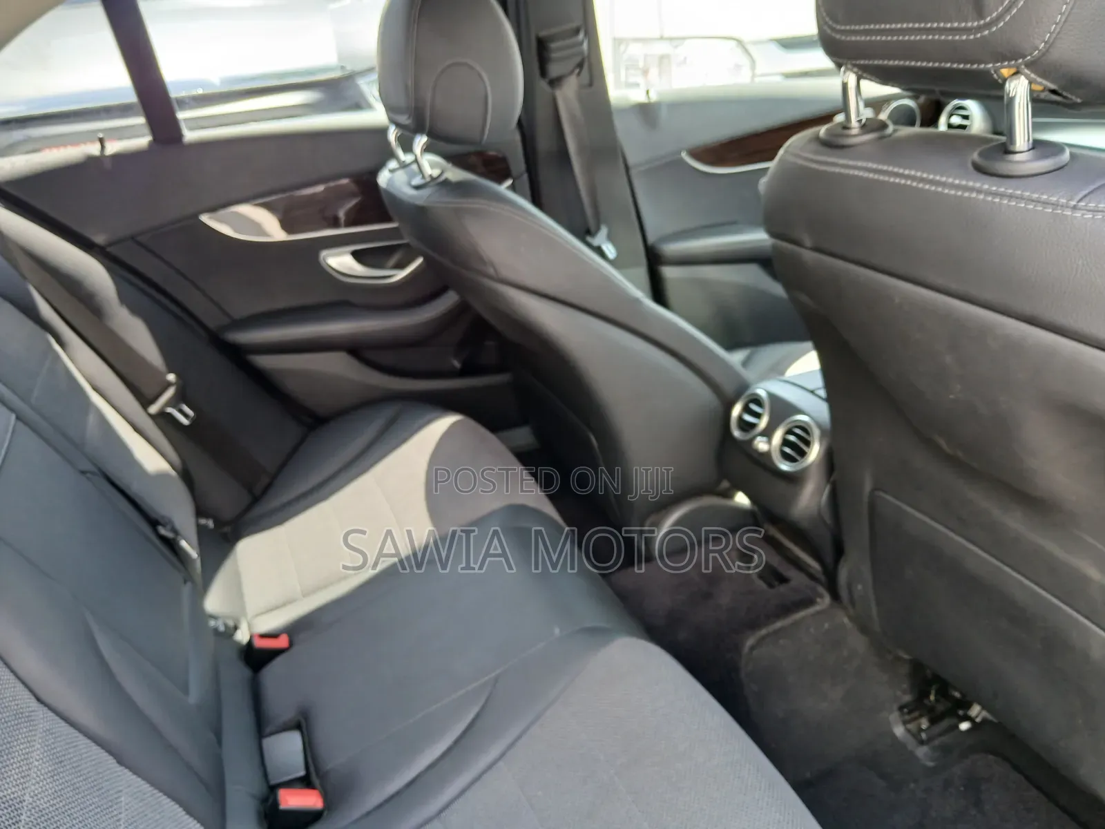 Mercedes-Benz C200 2020 White