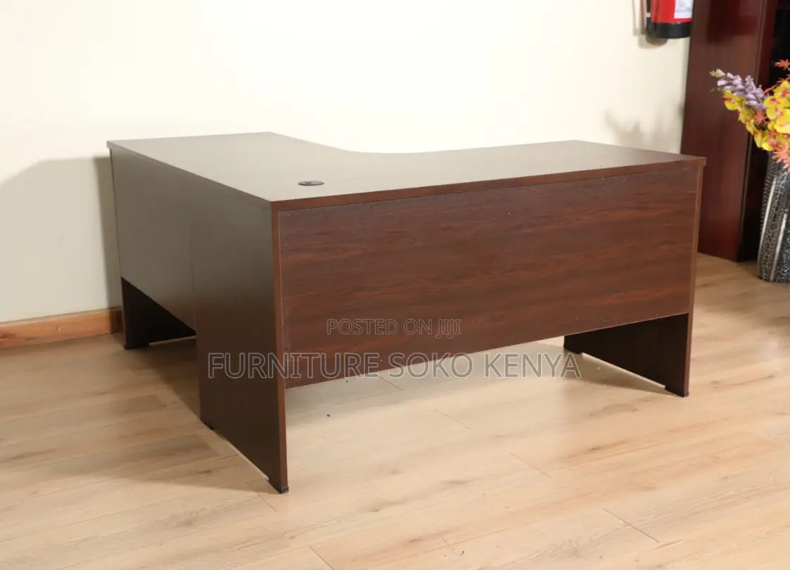 Curved 120cm Brown Modern Table | Home Office Computer Desk